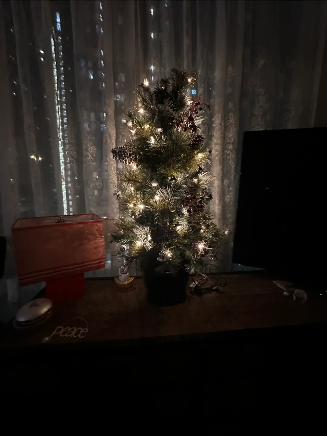 Small Designer Pre-lit Christmas Tree