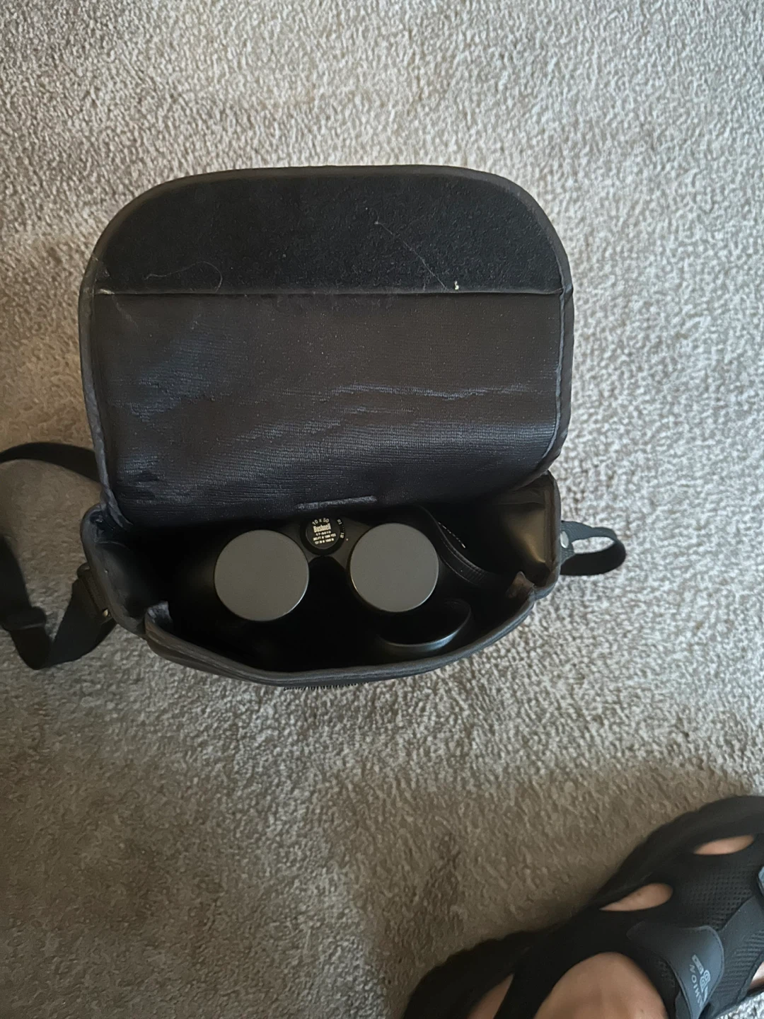 Bushnell 10x50 Binoculars with Case - photo 5