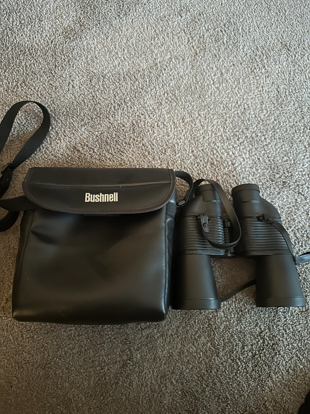 Bushnell 10x50 Binoculars with Case - photo 4