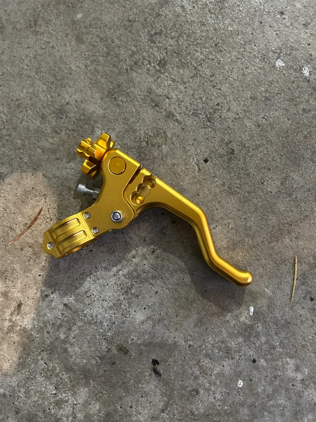 Short stunt clutch image indicator(2)