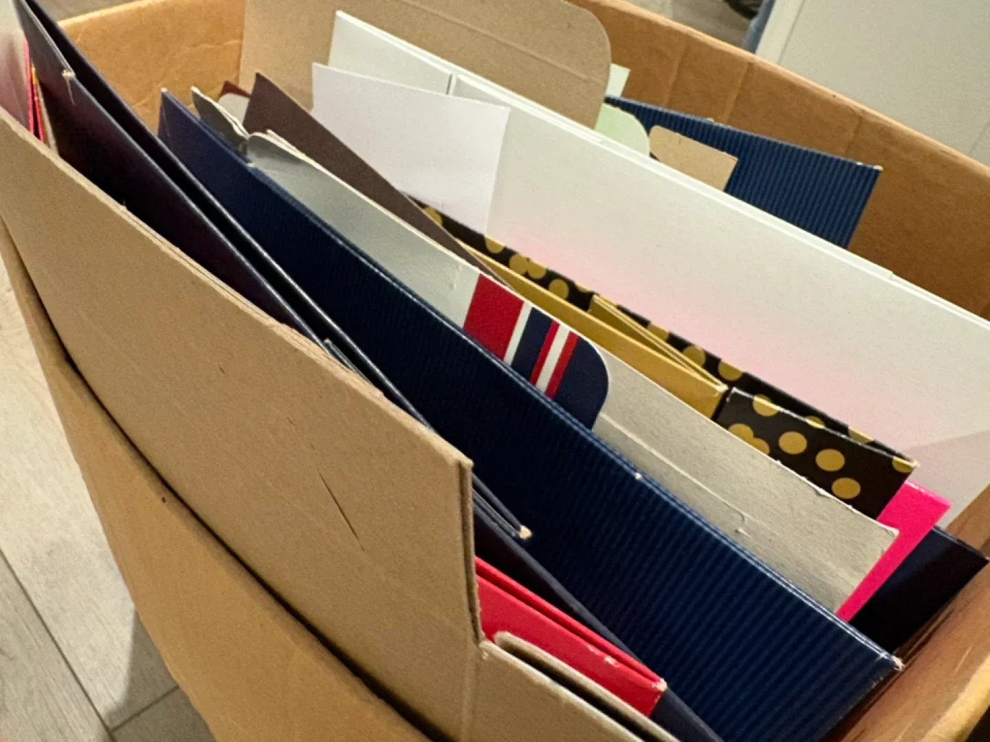 Free Gift Boxes (NEW) for the Holiday Season