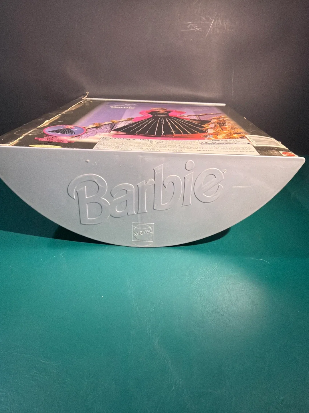 Happy Holidays Barbie Doll Special Edition 1998 image indicator(9)