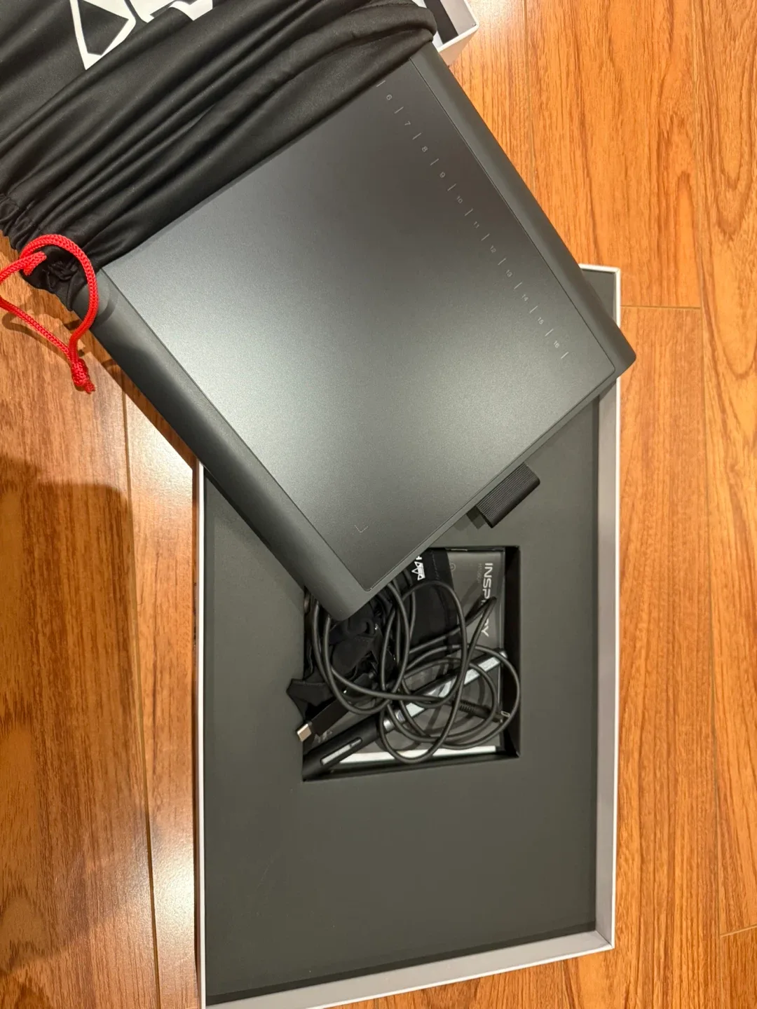 Huion Inspiroy H116 Battery-Free Pen Art Tablet image indicator(2)