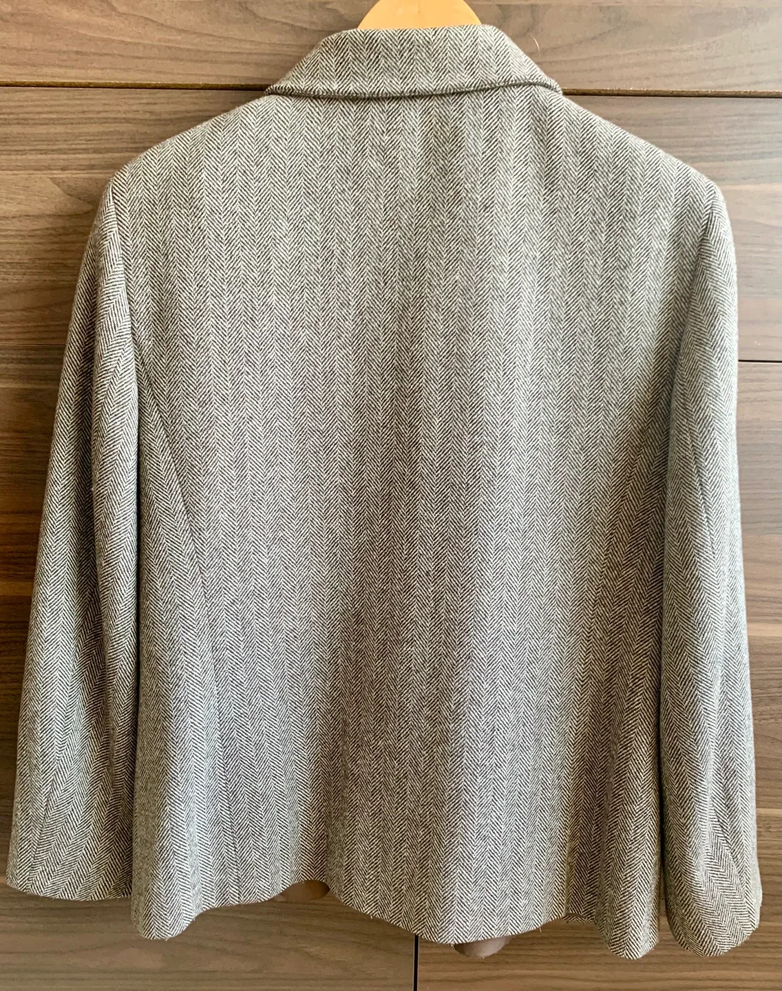 Vintage Steilmann Herringbone Blazer - Size 10 image indicator(7)