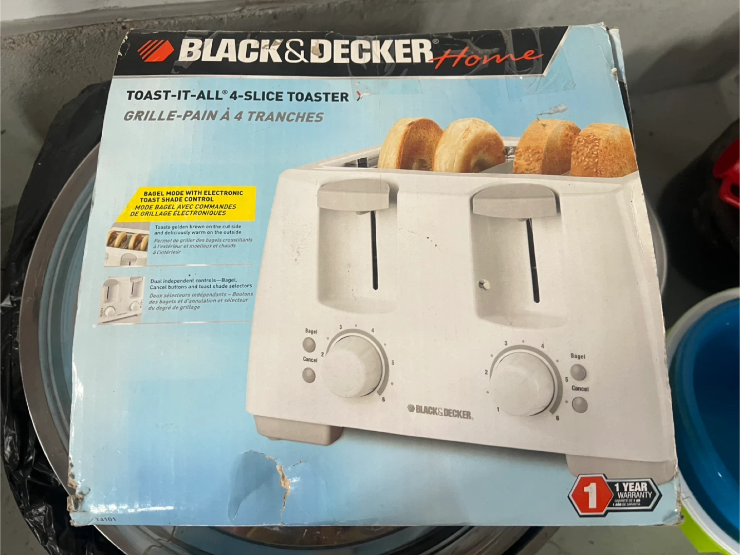 Black & Decker Toast-It-All 4-Slice Toaster