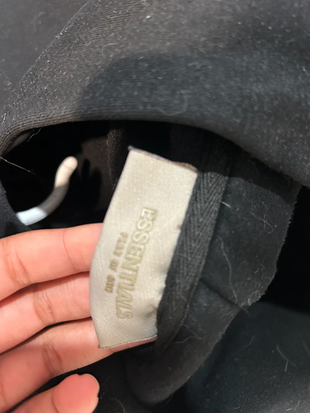 Essentials Fear of God Black Hoodie image indicator(4)