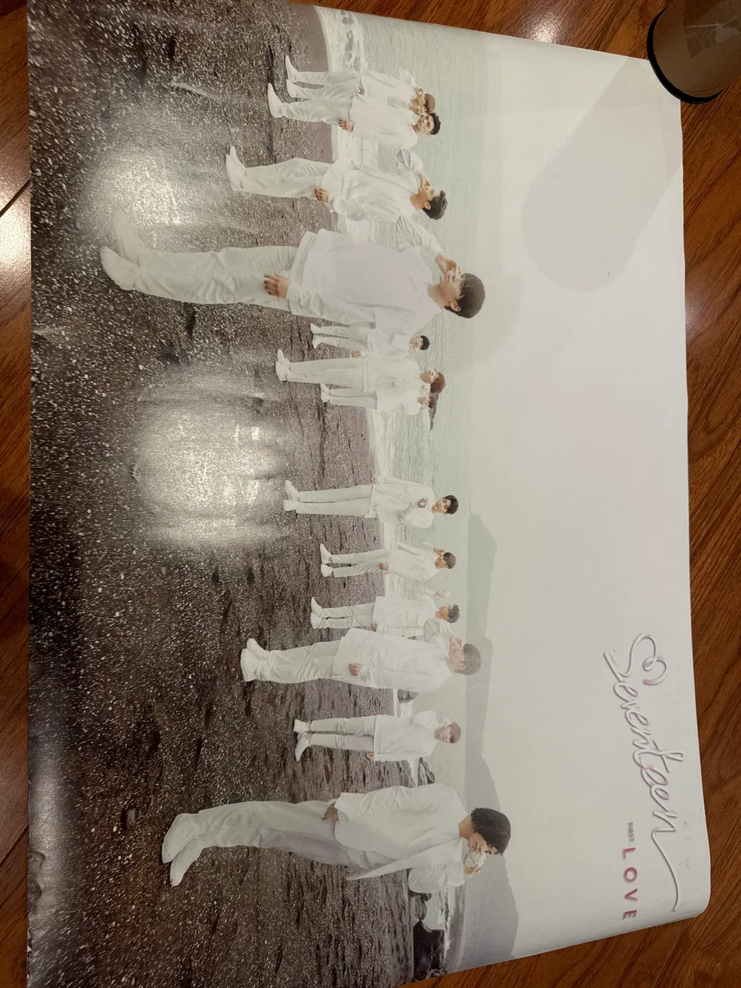 Various KPOP Posters image indicator(3)