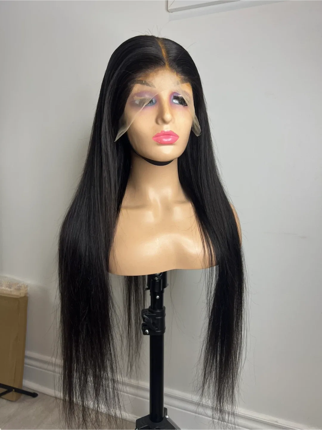 28” inches Straight Hair Wig image indicator(3)