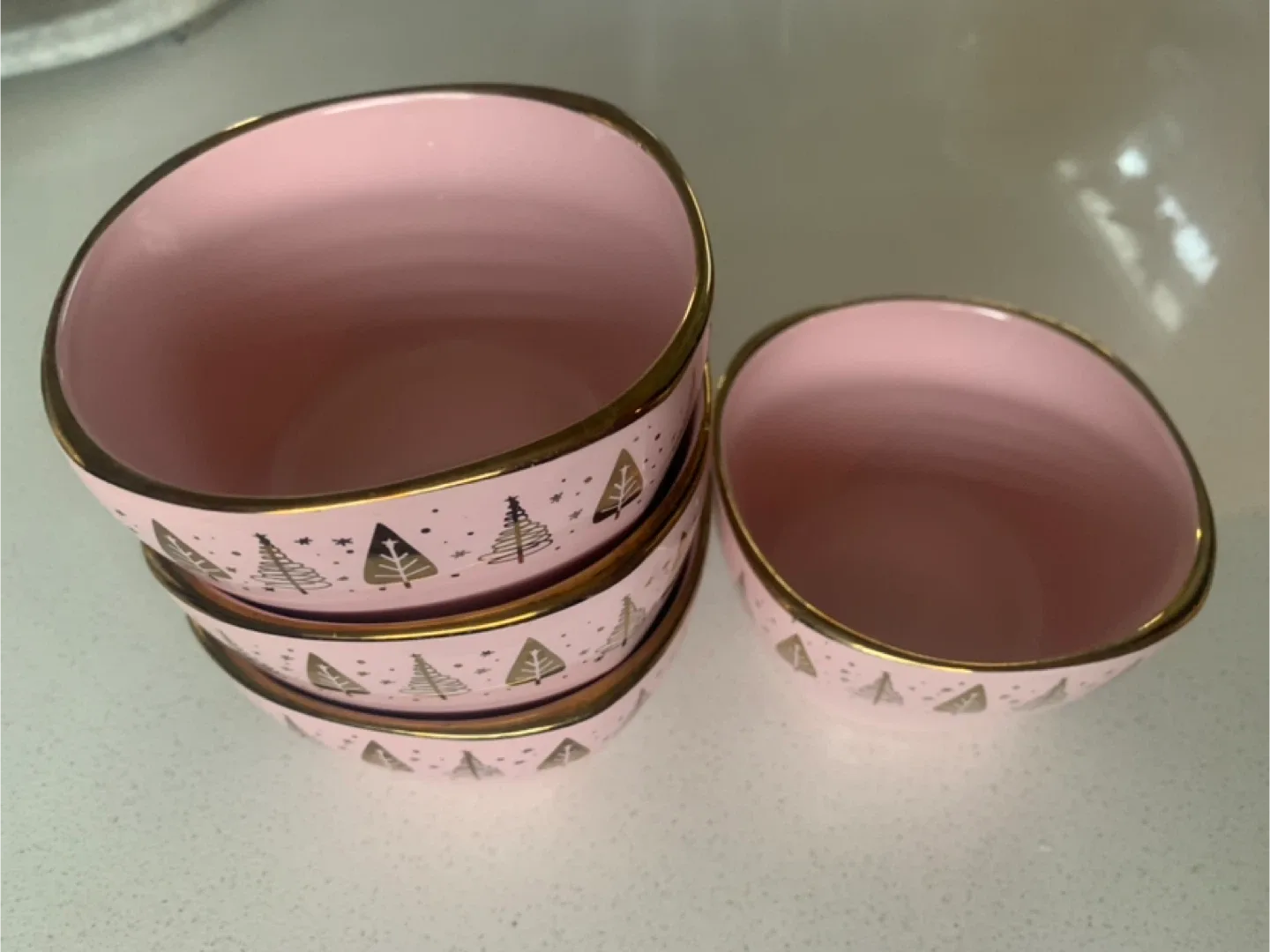 Set of 4 Pink Dessert Bowls