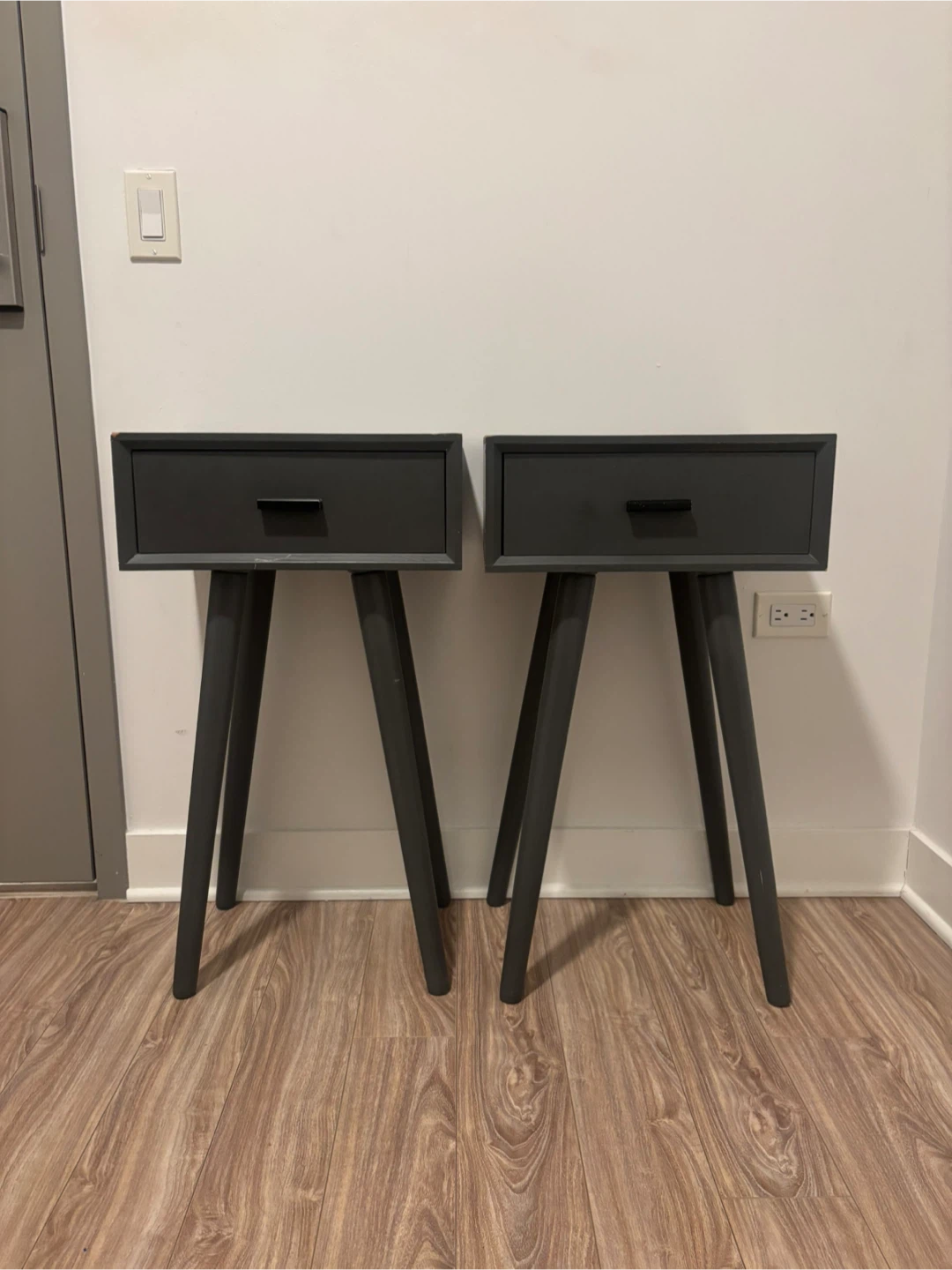 Pair of Gray Nightstand/End table - photo 2