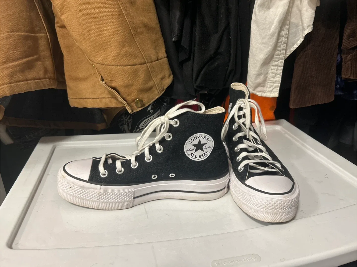 Women’s black platform converse size 7.5 image indicator(2)