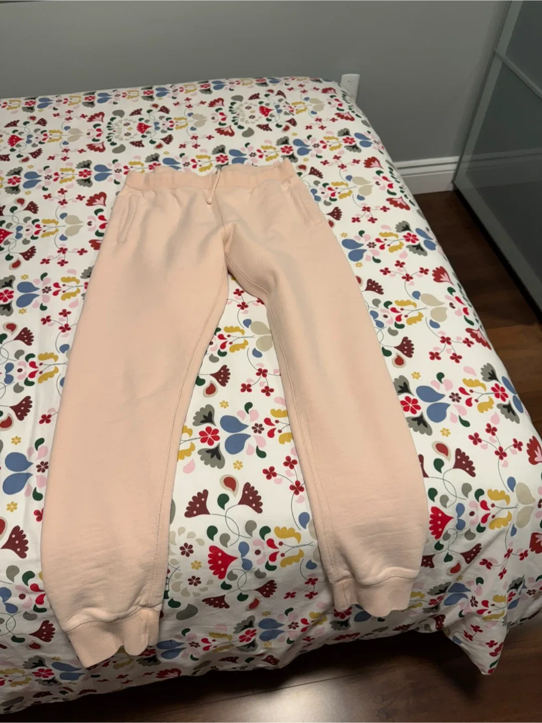 Roots Sweatpants - Size M/M