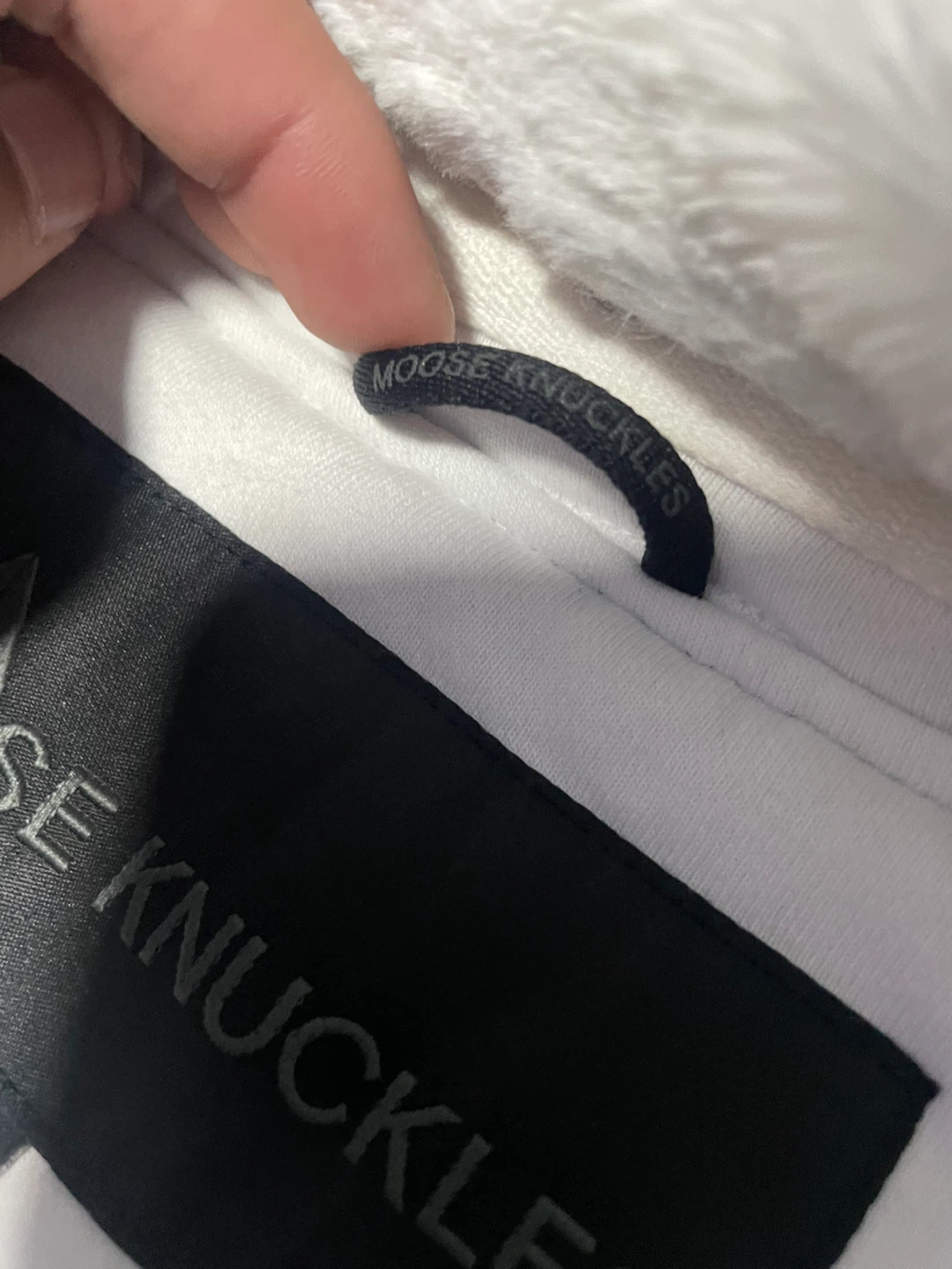 Moose Knuckles White Hoodie - photo 5