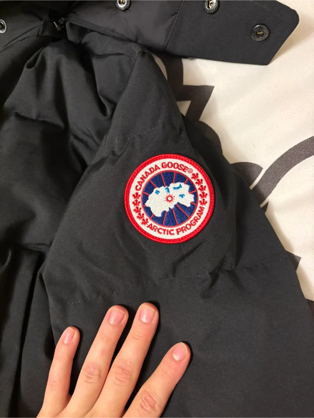 Canada Goose Wyndham Large image indicator(5)