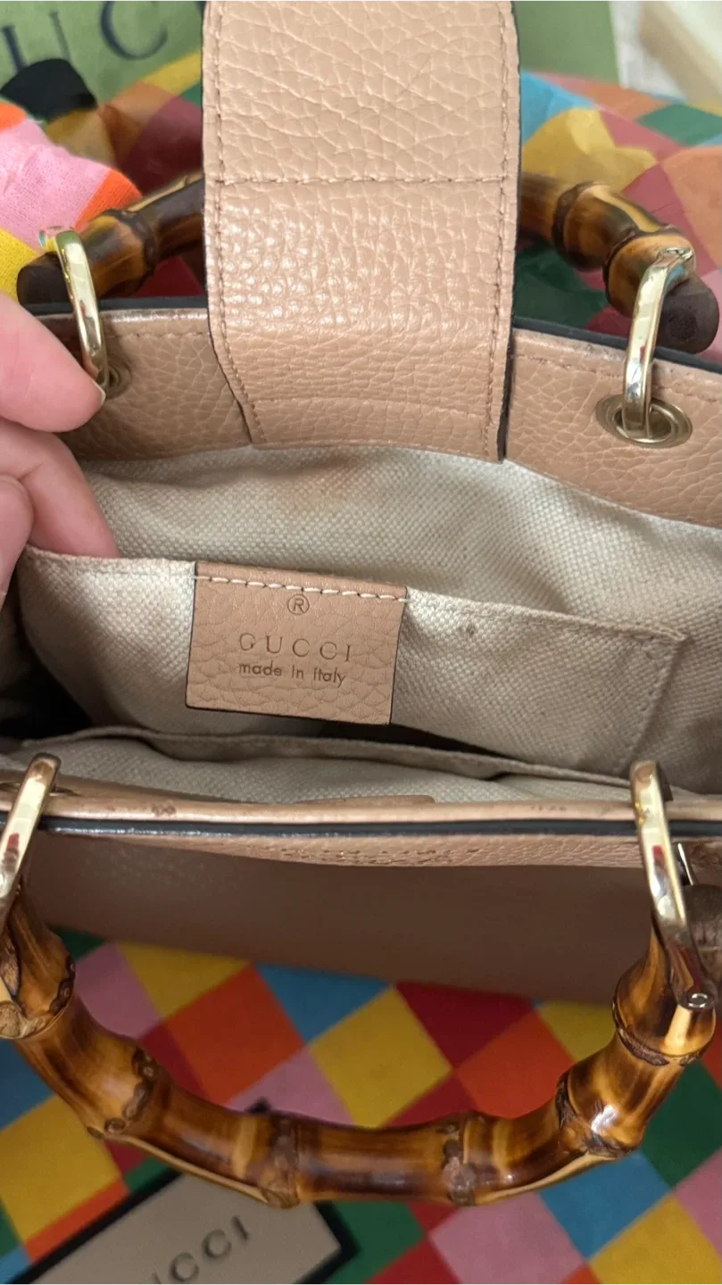 GUCCI BAMBOO SHOPPER MINI TOP HANDLE BAG. image indicator(9)