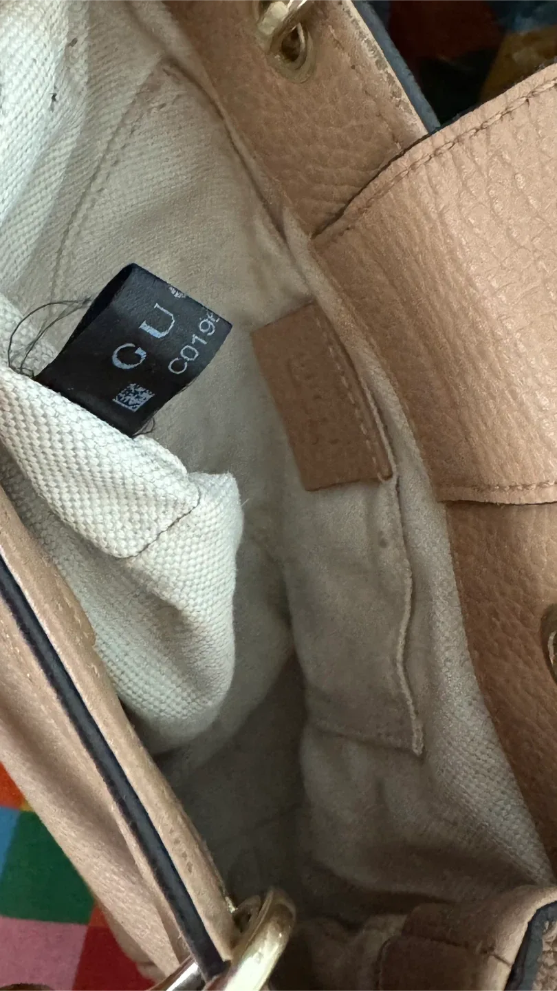 GUCCI BAMBOO SHOPPER MINI TOP HANDLE BAG. image indicator(10)