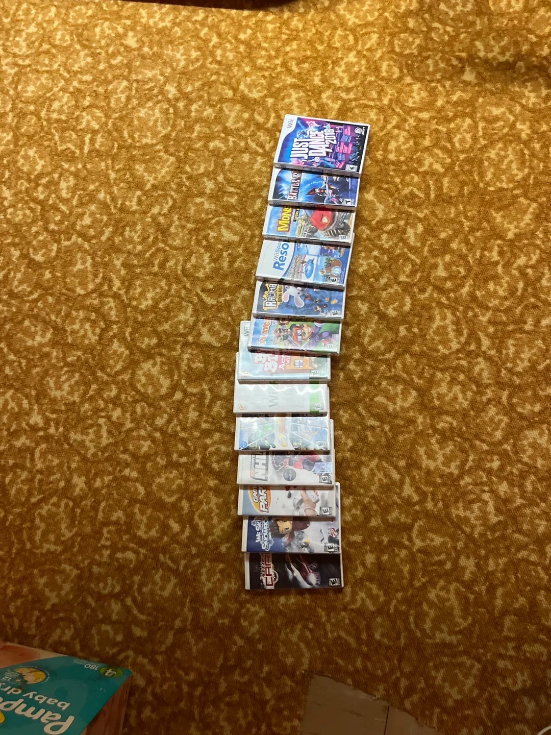 Nintendo Wii Console with Games & Accessories image indicator(2)