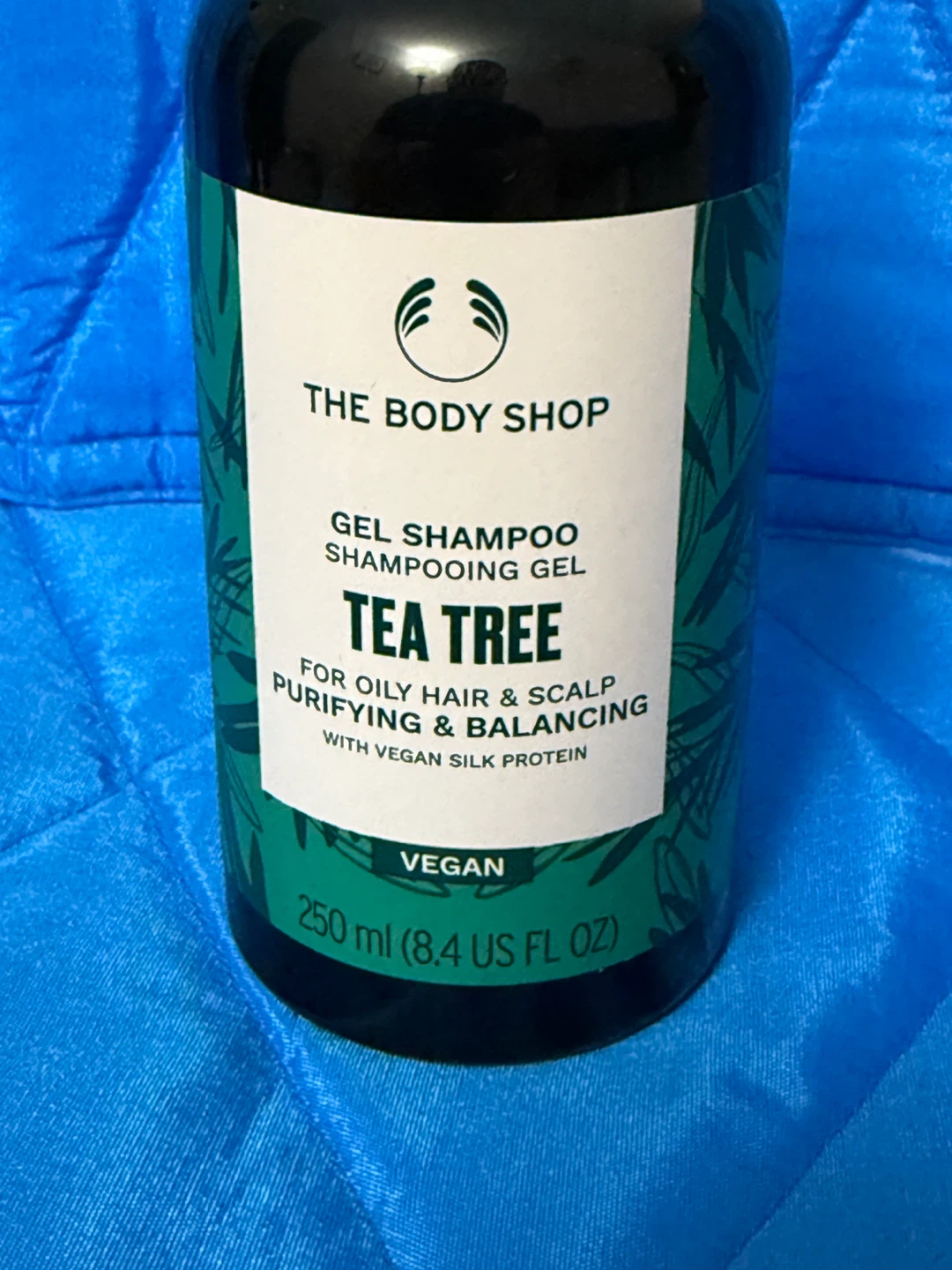 The Body Shop Tea Tree Shampoo Gel 8.4 fl oz - photo 2