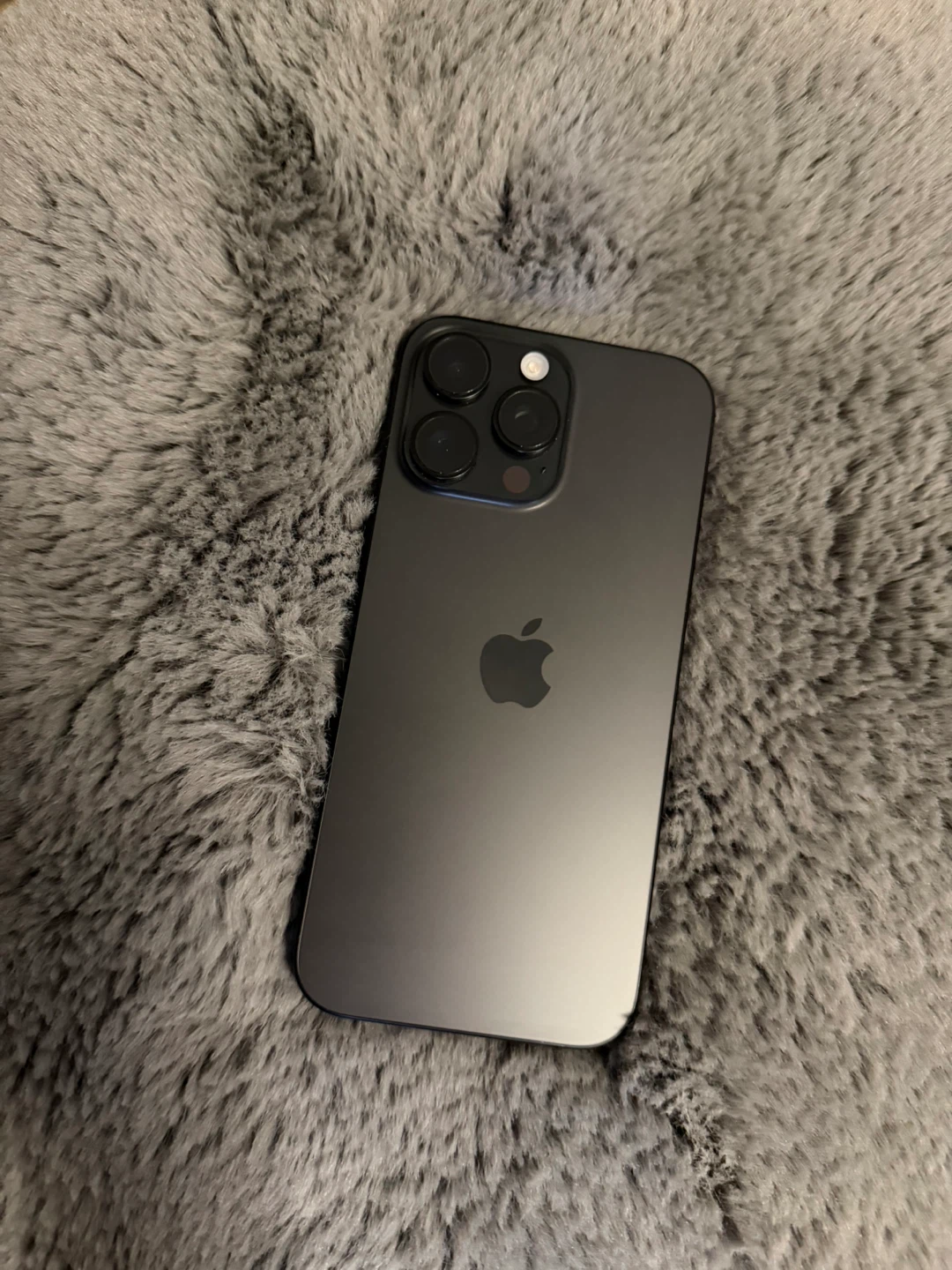 Apple iPhone 16 Pro Max - Great Condition
