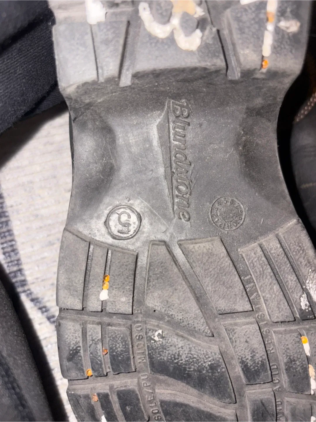 Blundstone Boots Size 5 image indicator(4)