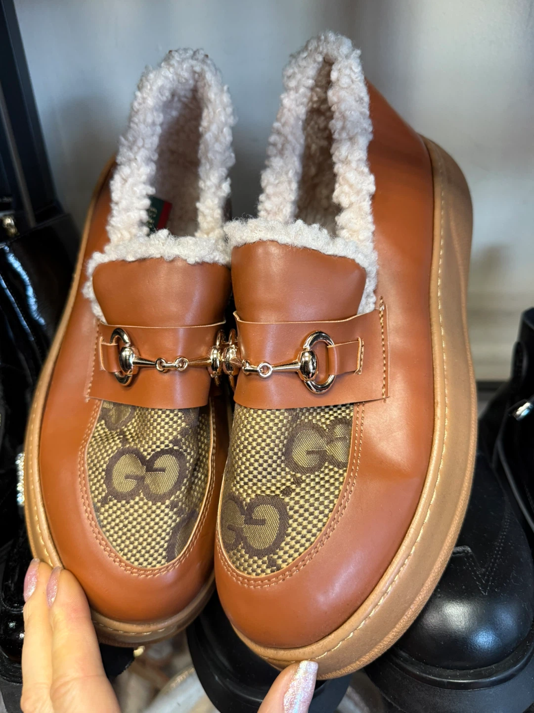 Gucci Women's Loafers - photo 2