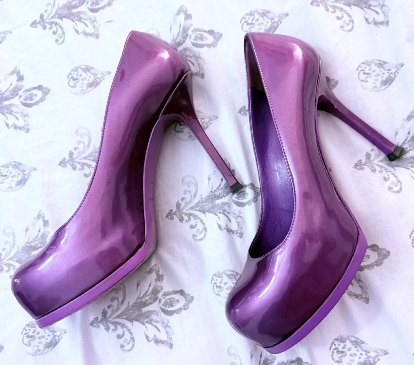 Authentic Yves Saint Laurent Purple Heels image indicator(4)