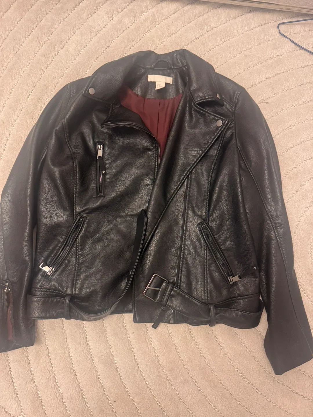 Variety of Women's Jackets image indicator(4)