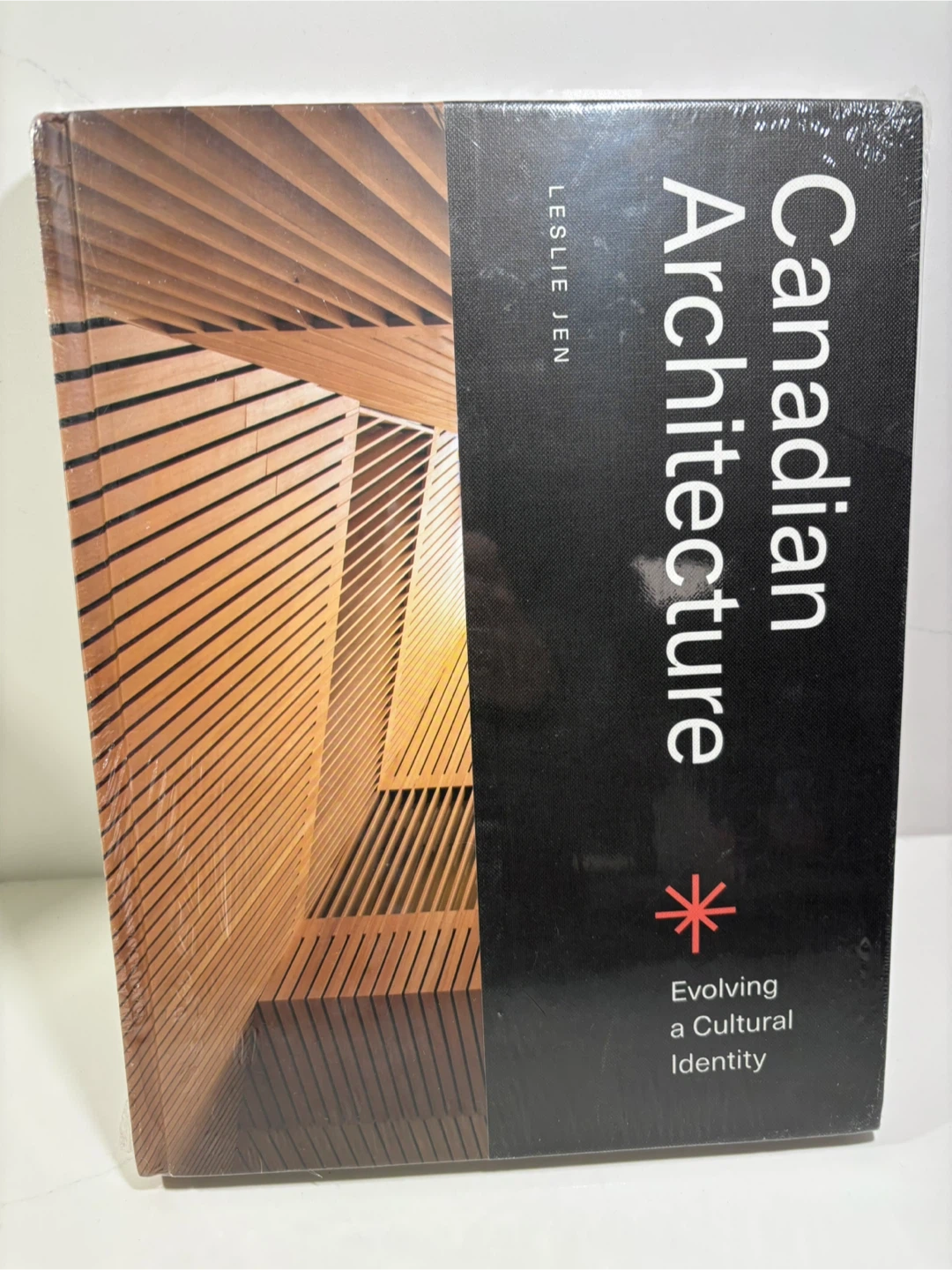 Canadian Architecture - Textbook, Leslie Jen (Hardcover) NEW