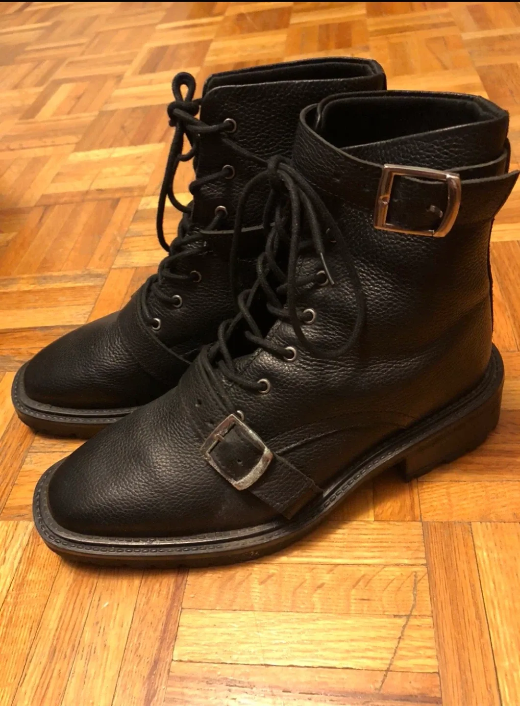 Black Leather Boots fit to size 6/6.5 thumbnail