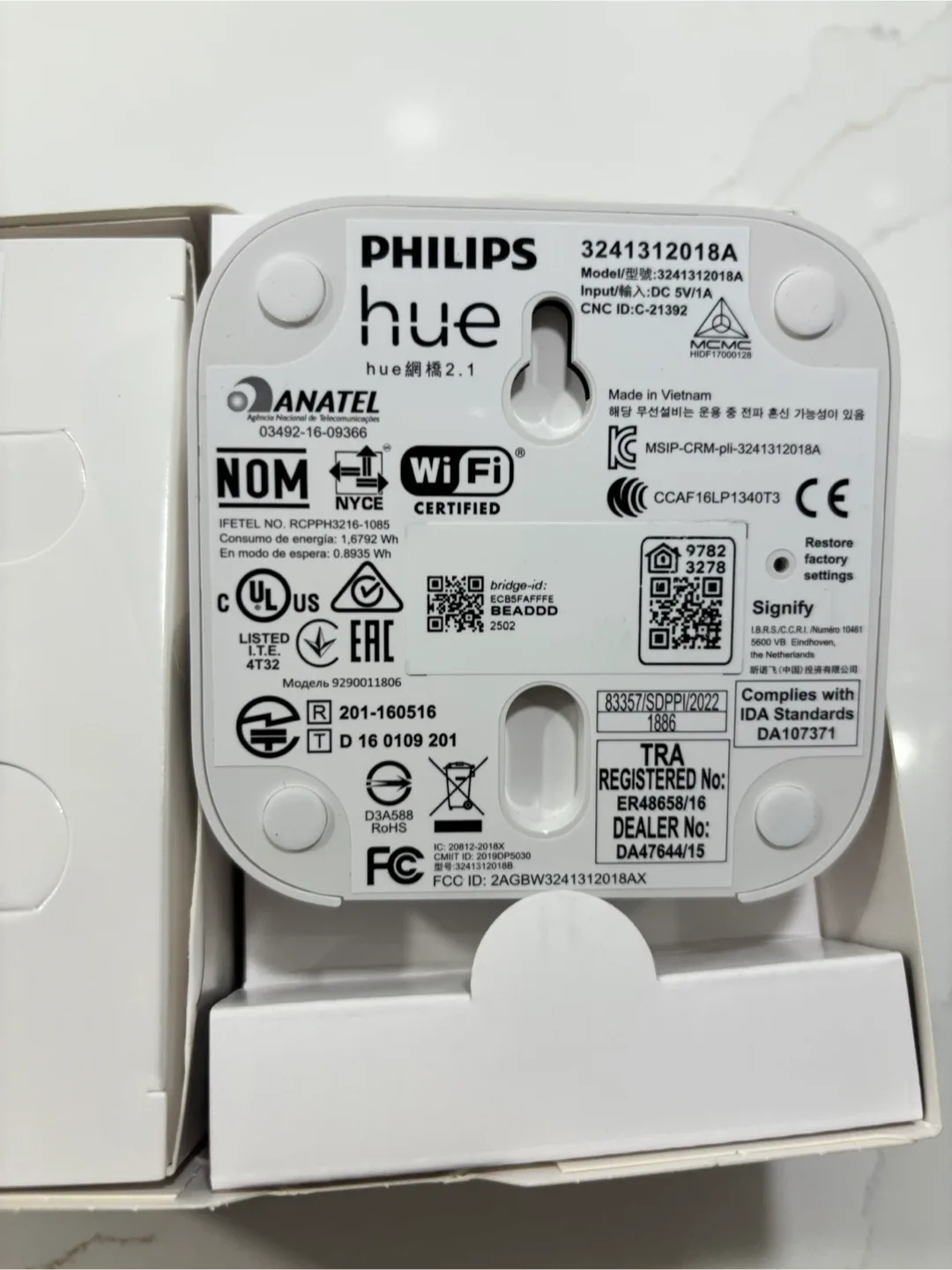 Philips Hue Gen 2 Bridge Control System w/ Power Supply NEW image indicator(3)