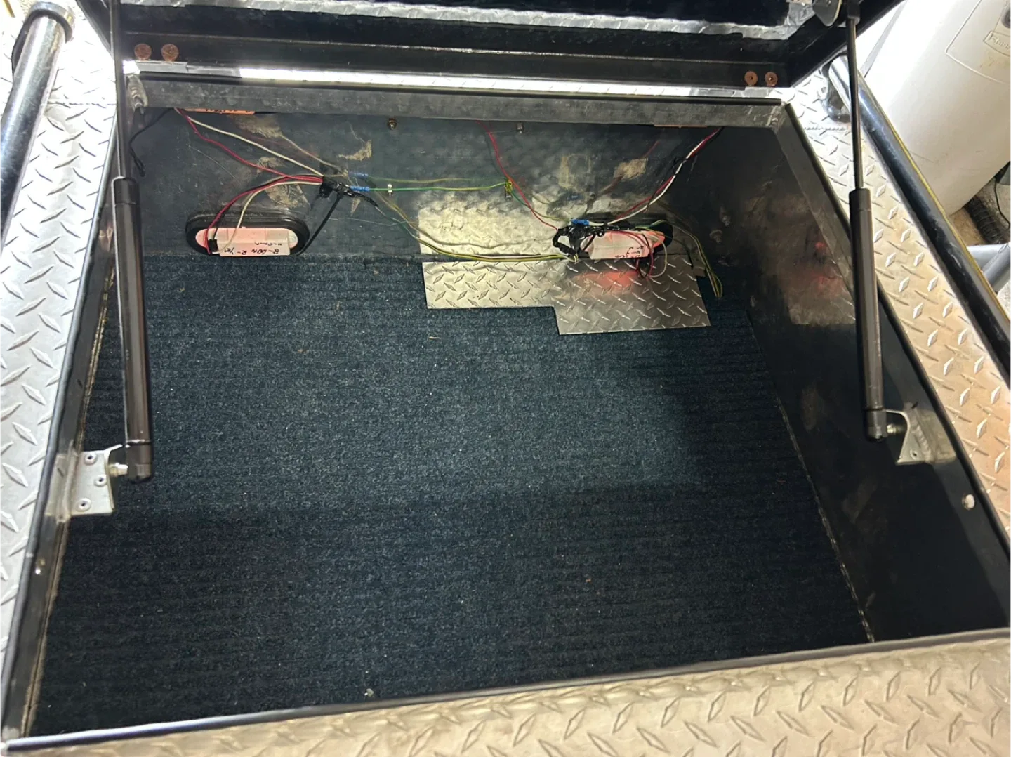 Custom Utility Trailer image indicator(4)