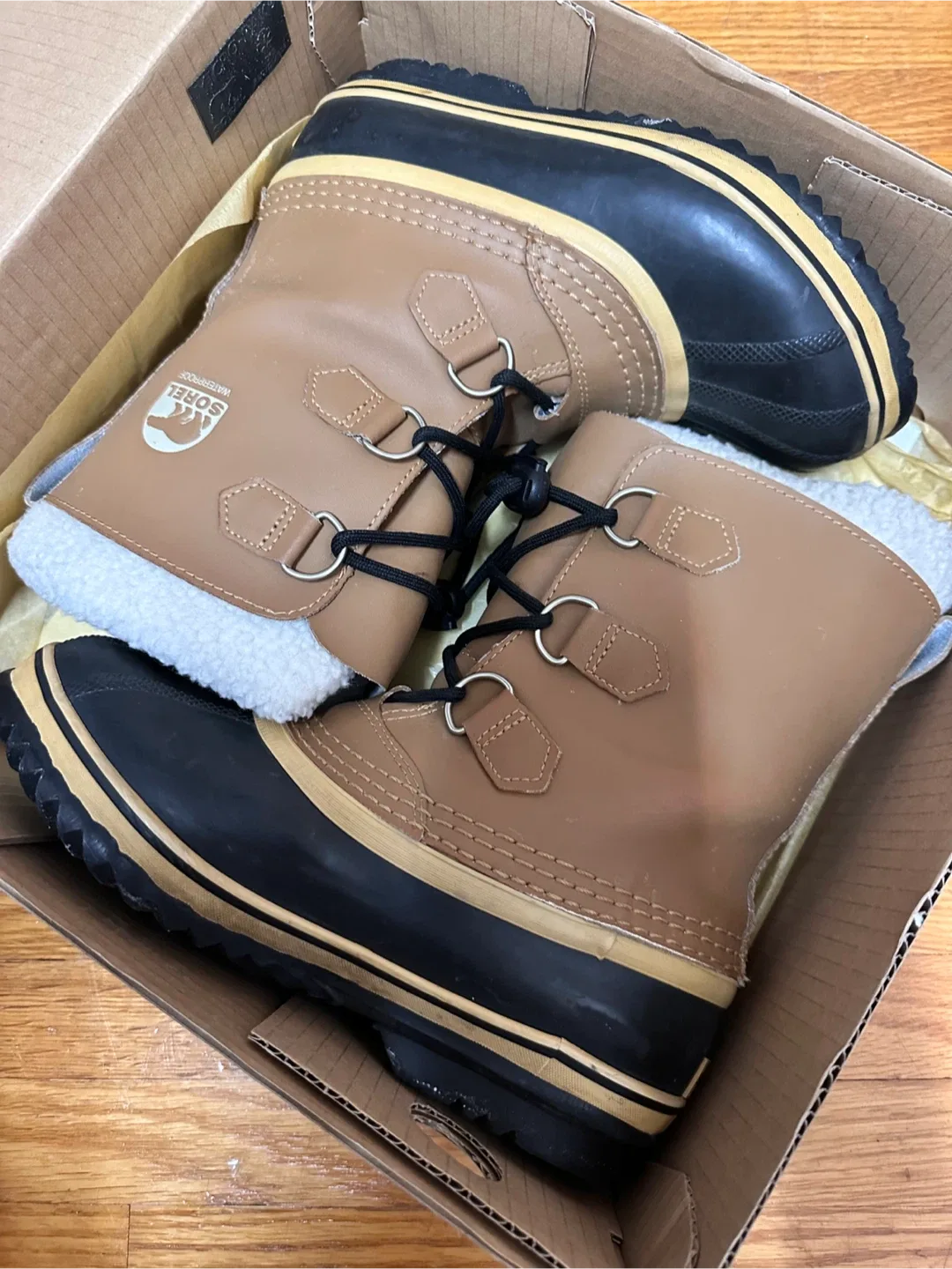 Sorel Caribou Boots - Size 7 image indicator(3)