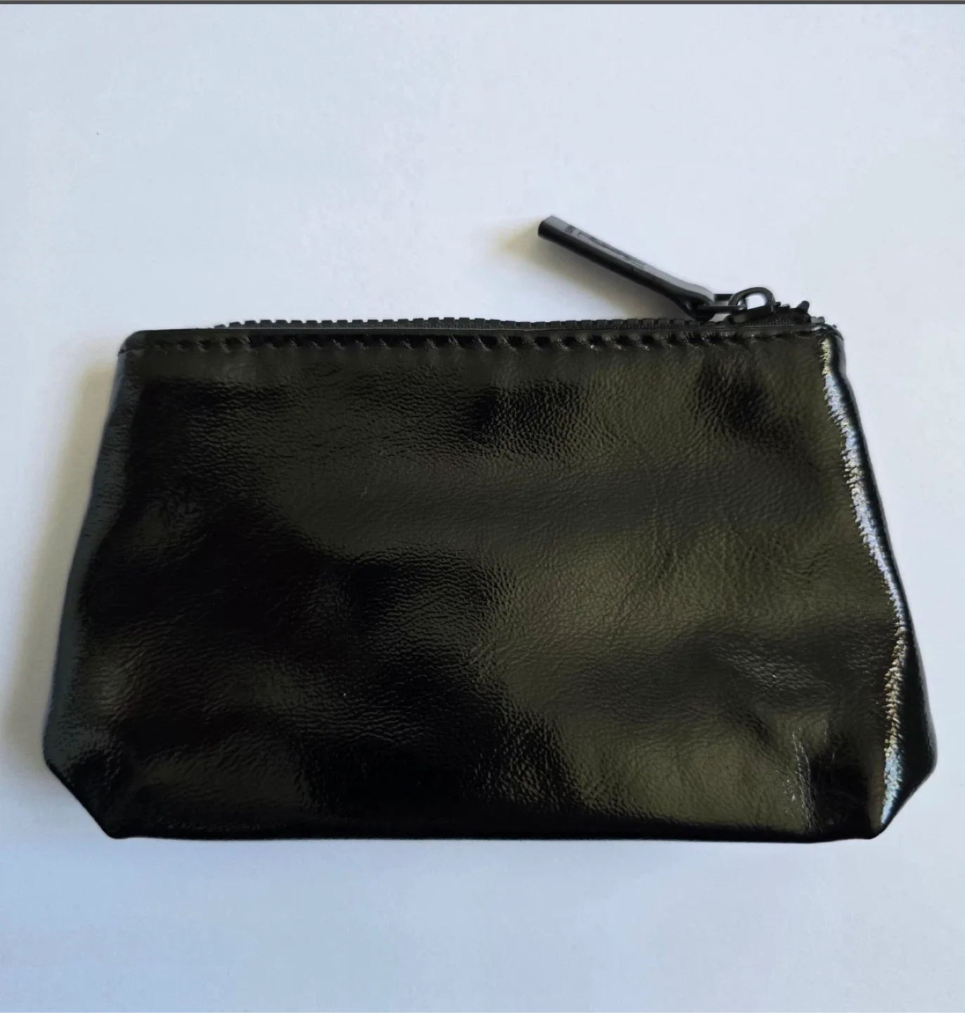 Yves Saint Laurent Beaute Black Pouch - Traveler Size image indicator(2)