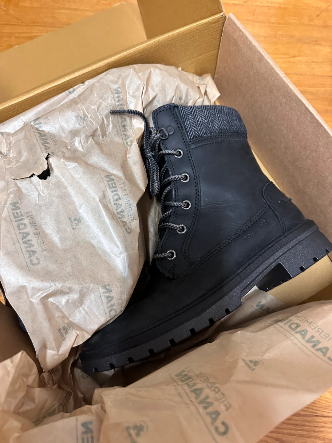 Kamik Winter Boots - Rogue Women Size 7 - photo 3