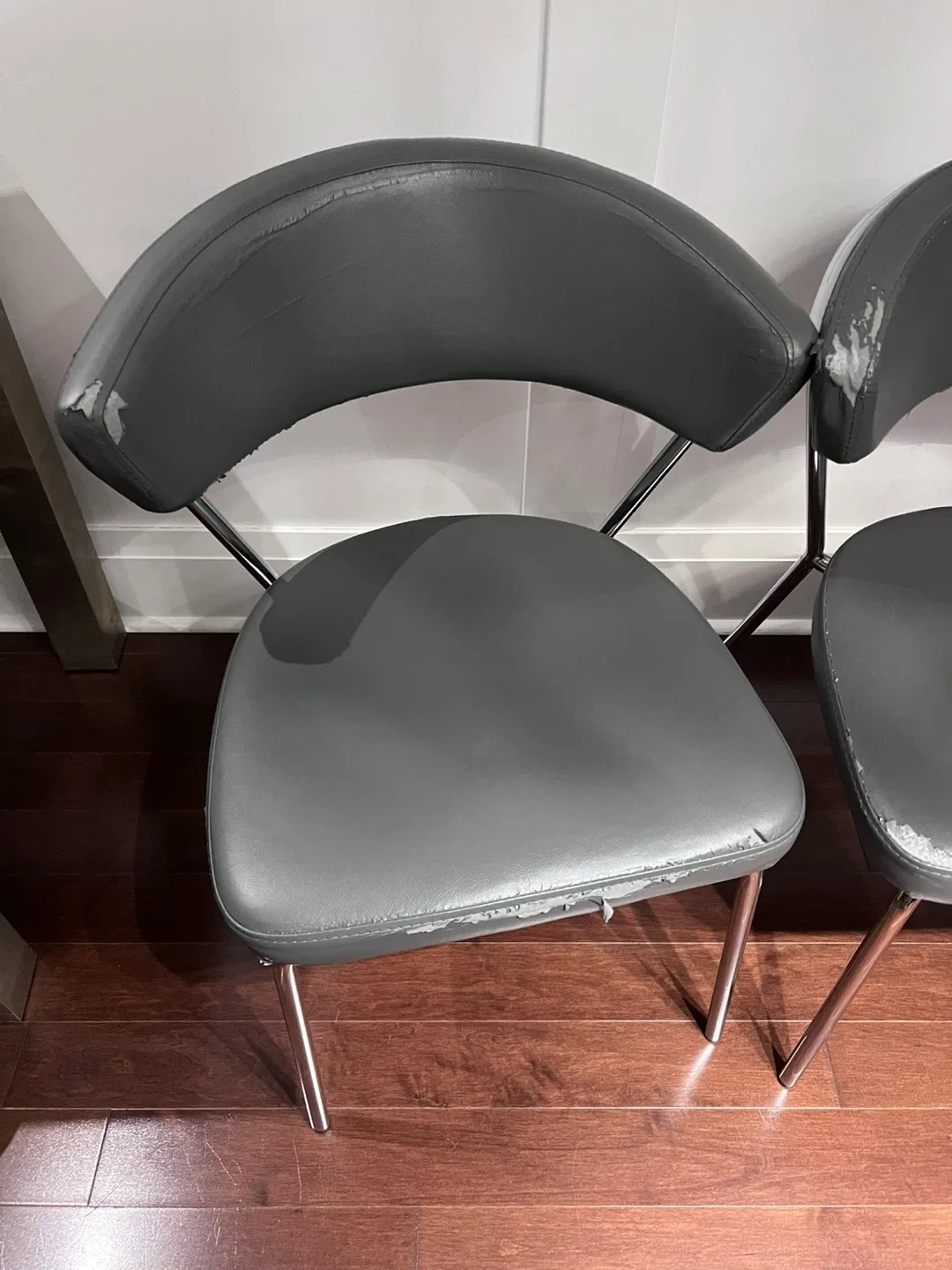 Set of 4 Grey Chairs image indicator(2)