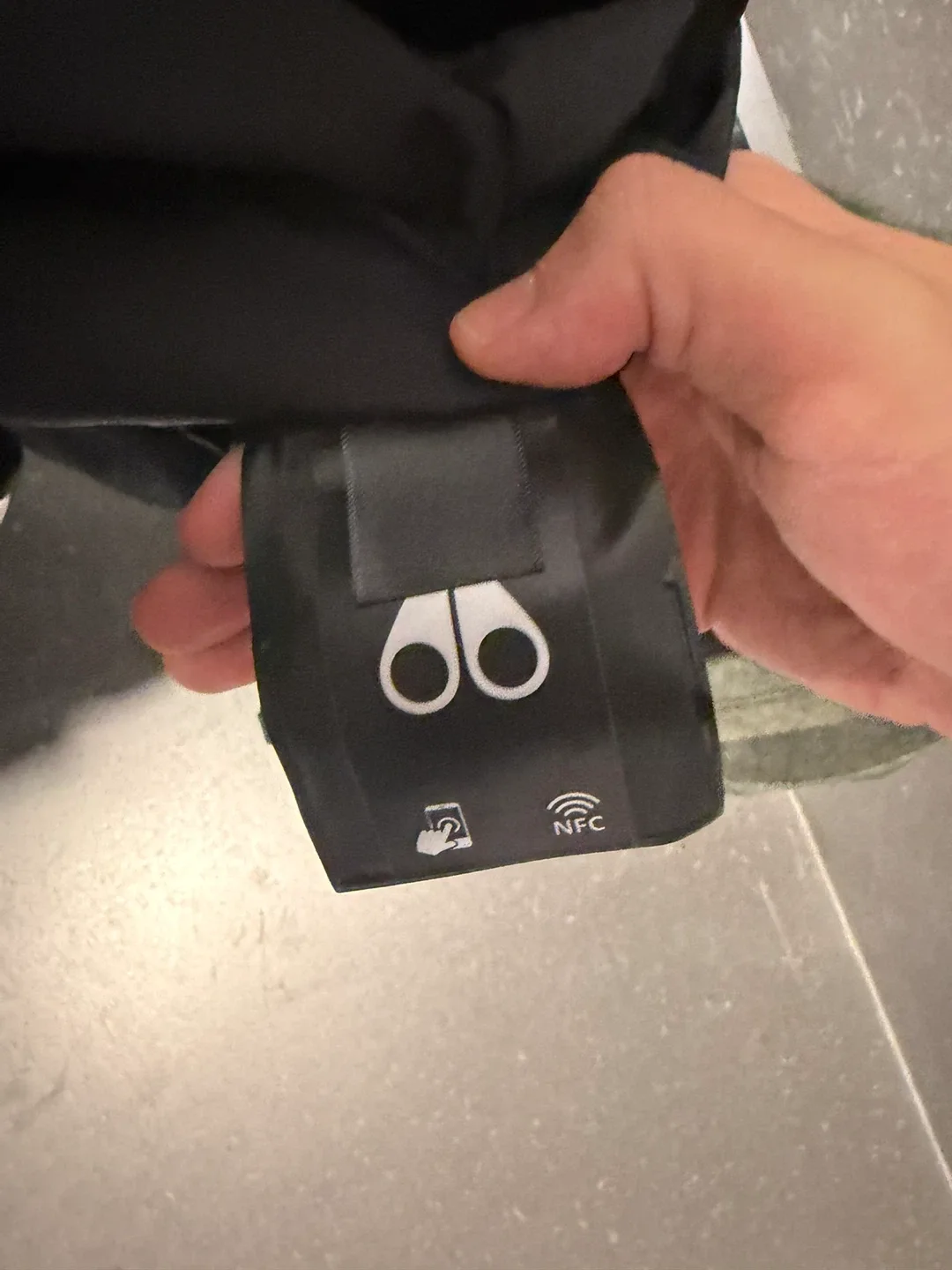 Moose Knuckles Down Filled Winter Jacket - L image indicator(9)