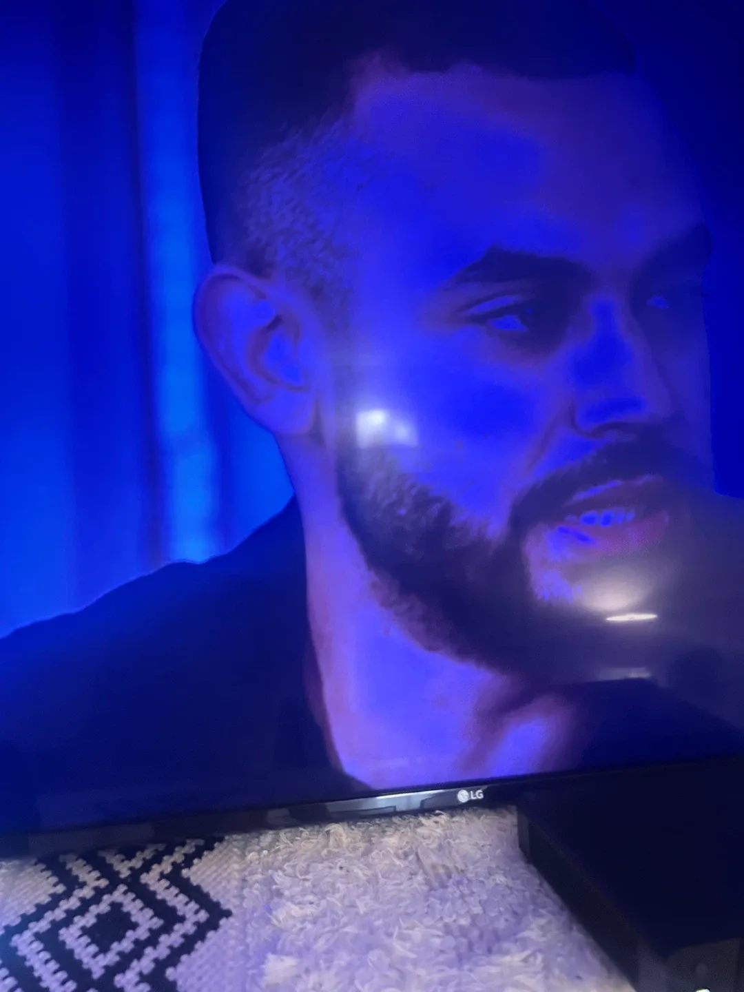 55 inch lg television image indicator(2)