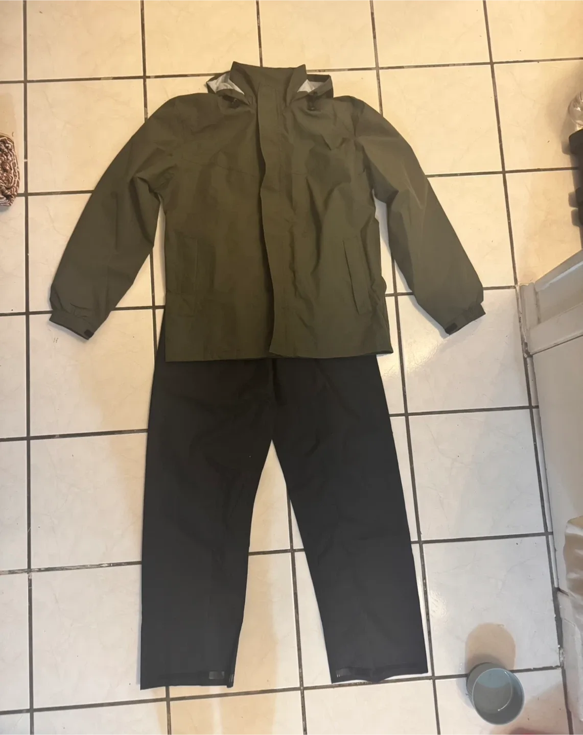 Rain Jacket & Pants Set