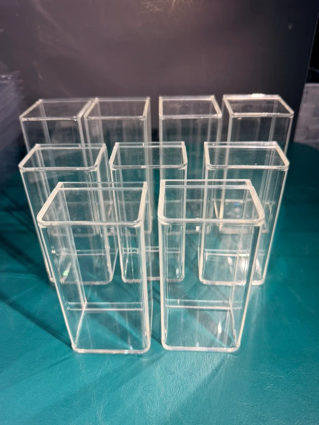 Star Case, Figure Shield Stands & Acrylic Cases image indicator(2)