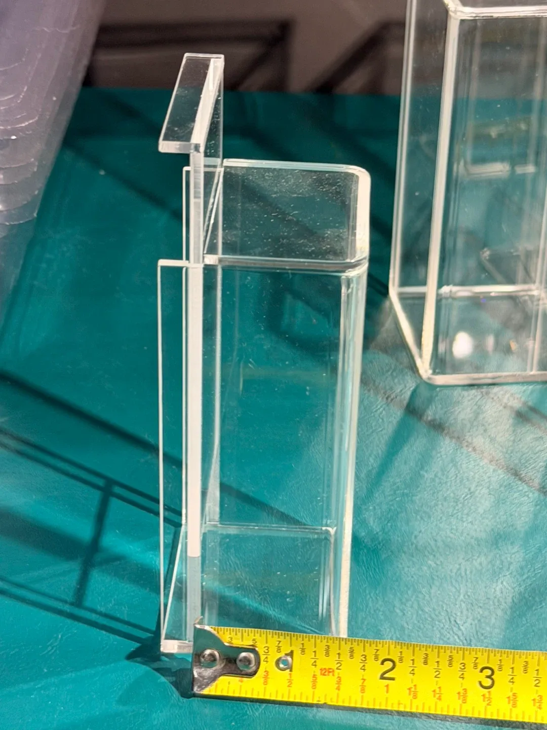 Star Case, Figure Shield Stands & Acrylic Cases image indicator(9)