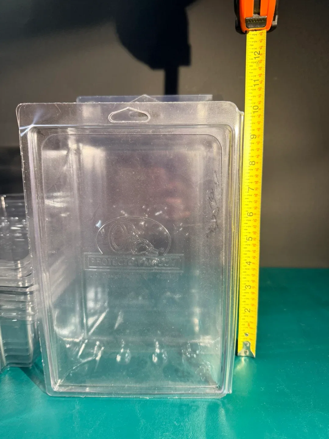 Star Case, Figure Shield Stands & Acrylic Cases image indicator(10)