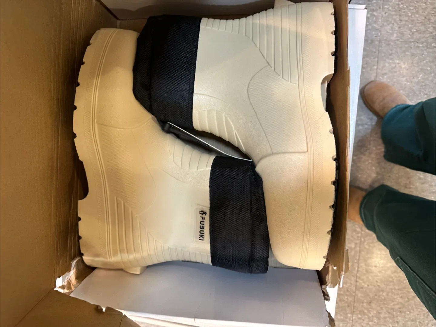 Fubuki Boots with Box image indicator(2)