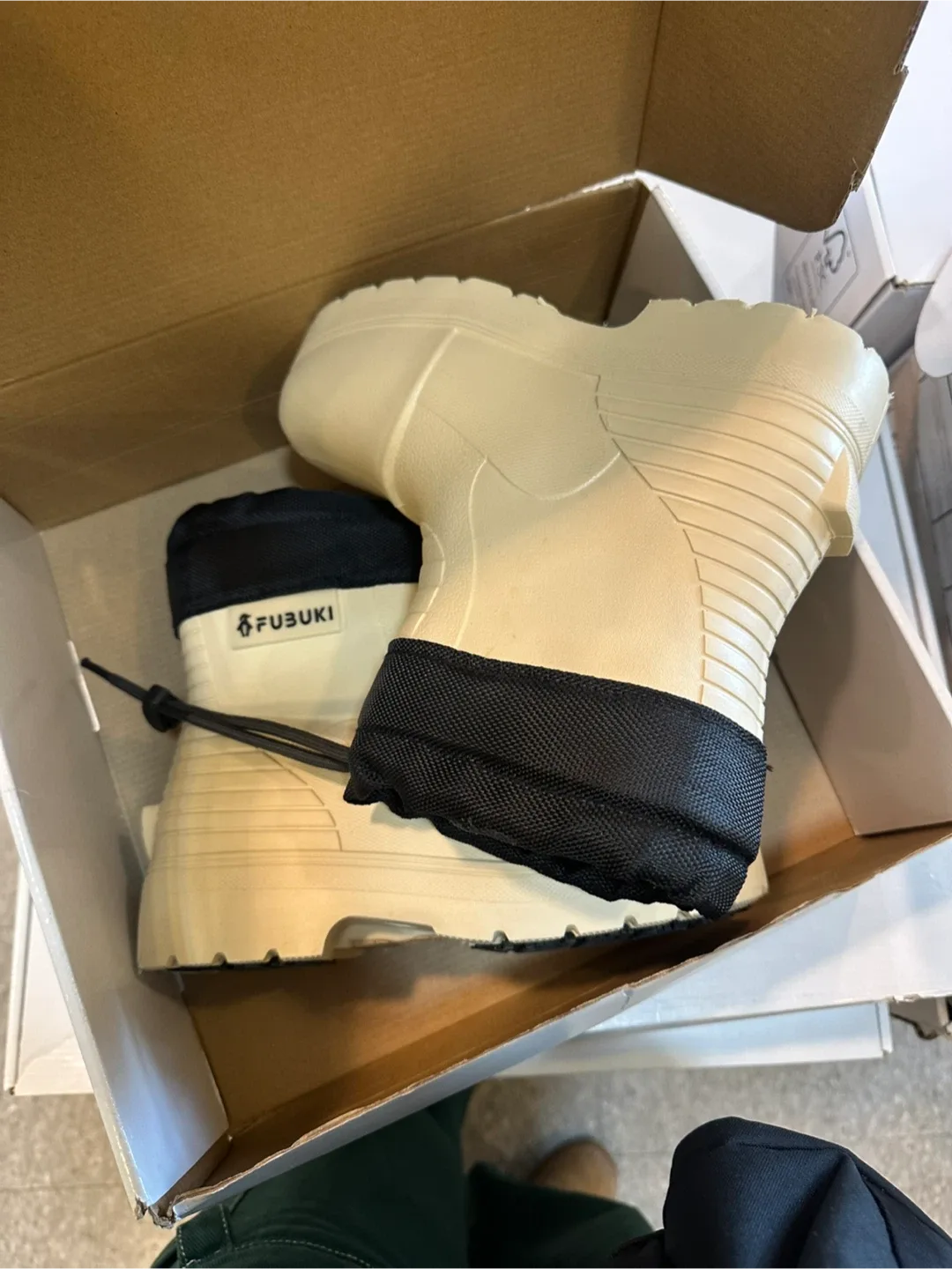 Fubuki Boots with Box image indicator(3)