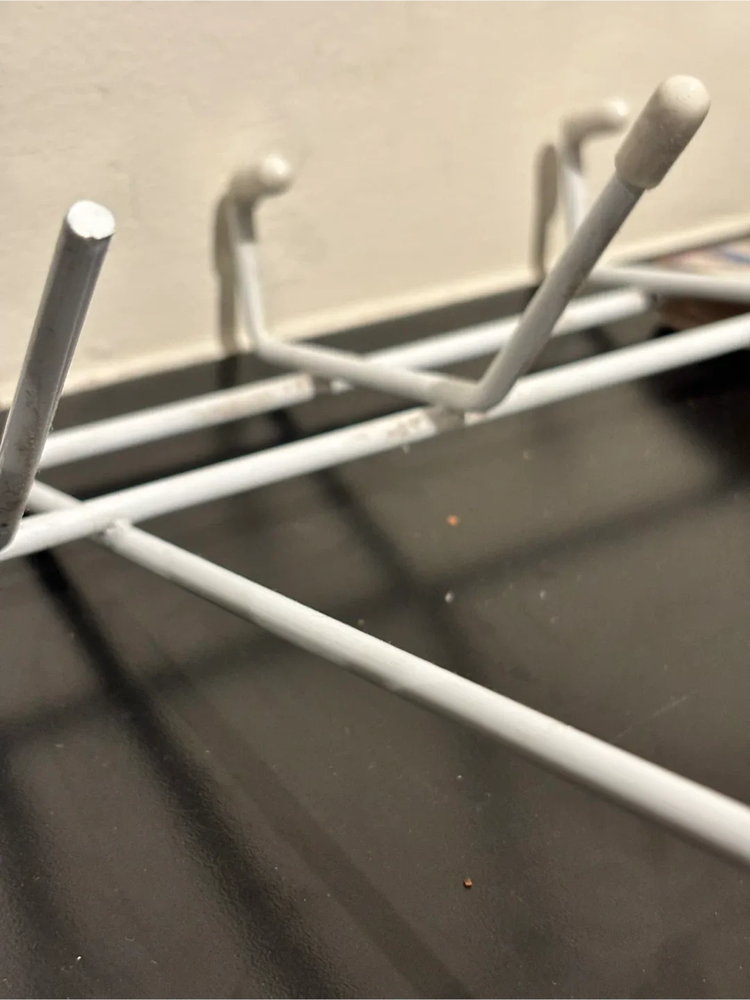 Over The Door 6 hook hanger  - White image indicator(3)