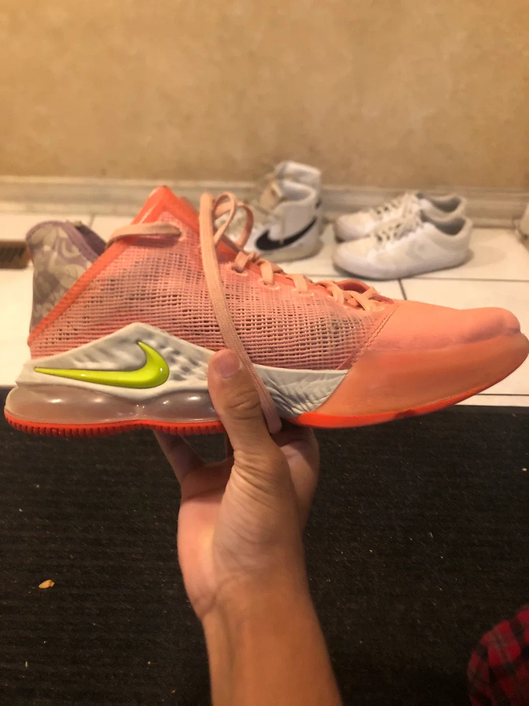 Nike LeBron 19 low Basketball Shoes image indicator(4)
