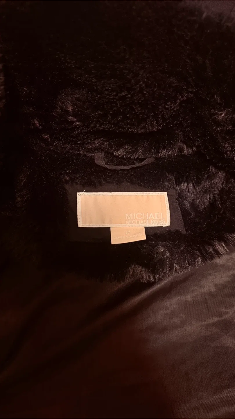 Michael Kors Black Puffer Coat - Size 2X image indicator(2)