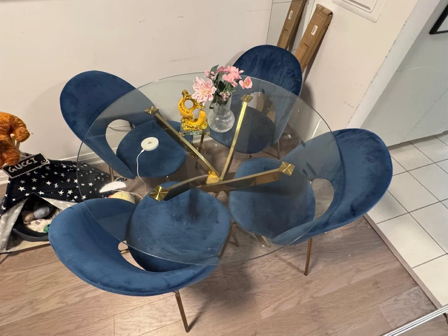 Round Glass Dining Table with 4 Blue Velvet Chairs image indicator(3)