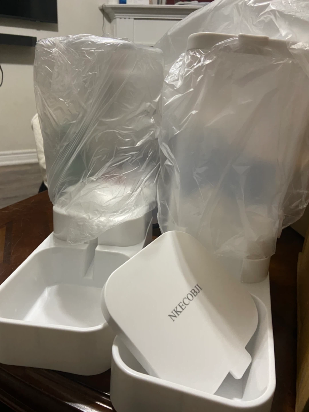 New NKECOBJI Gravity Pet Feeder & Water Dispenser