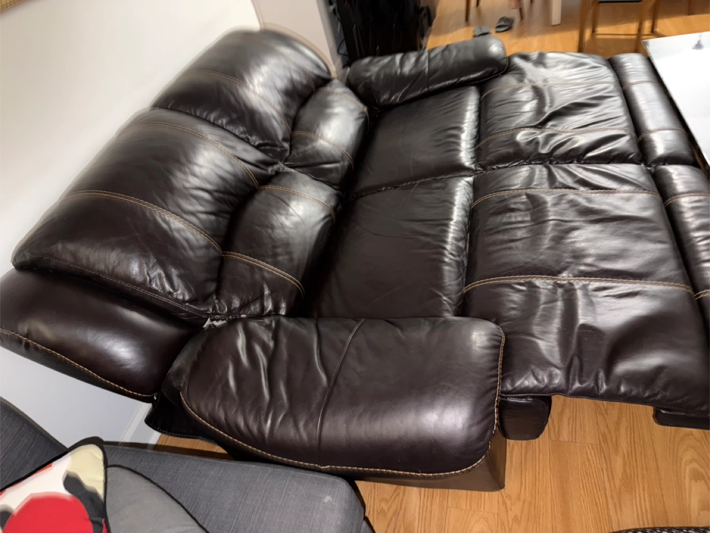 Brown Leather Reclining Loveseat - photo 3