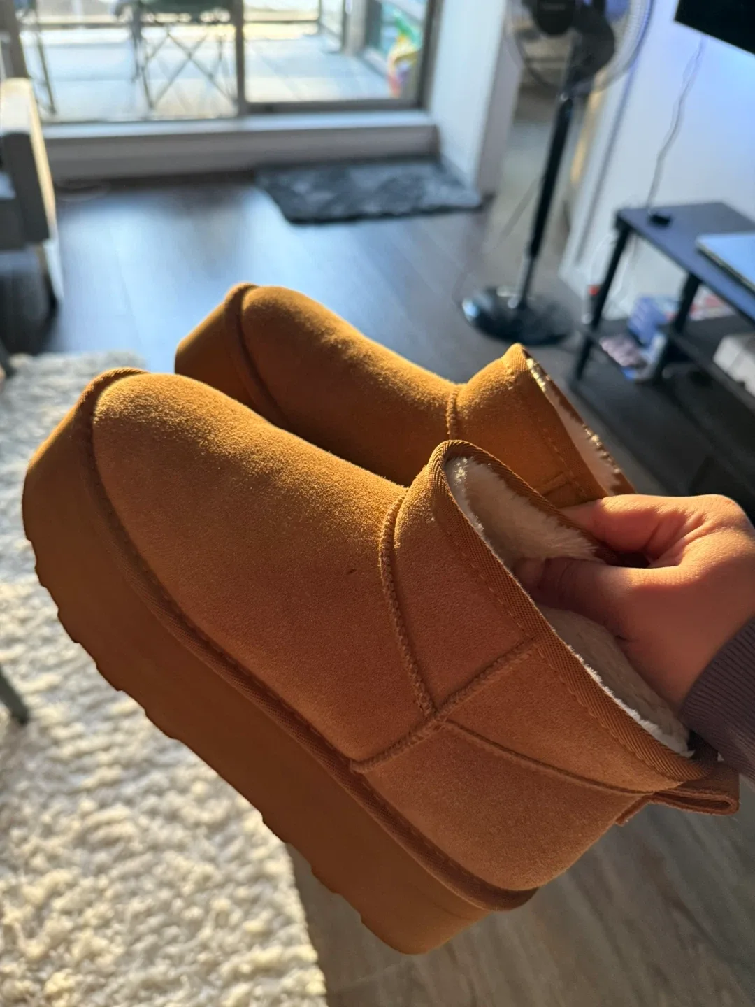 Platform Boots Chestnut Size 8